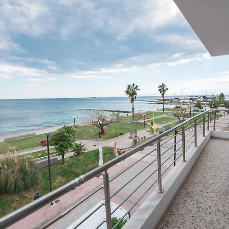 Luxurius Casa Holidays ネア・ムダニア エクステリア 写真