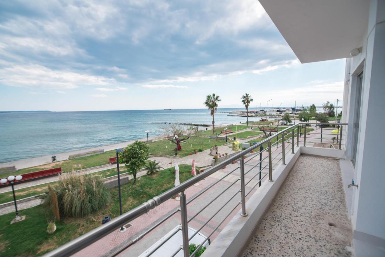 Luxurius Casa Holidays ネア・ムダニア エクステリア 写真